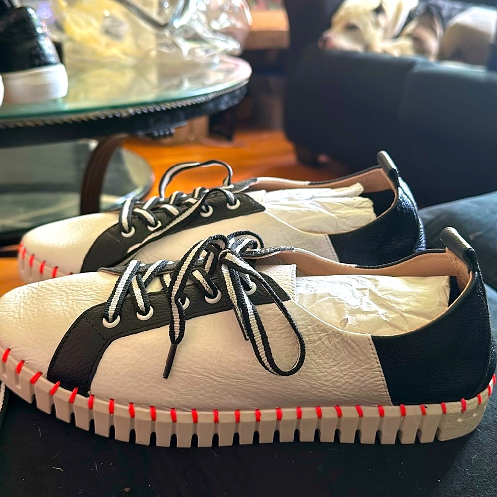 Claire Flowers US9 Hope custom sneakers